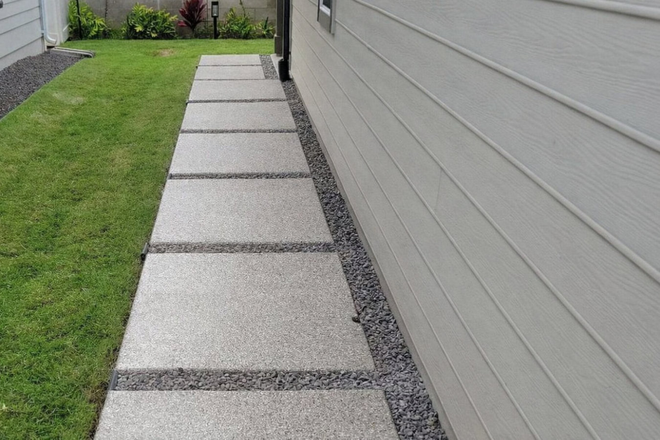 Concrete sidewalk building in Pomona, CA